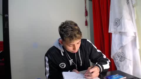 Thomas online show from 3, 1, 2025