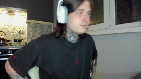 Snapshot of _torfin_ chatting on 1, 12, 2024 _torfin_ online show from 1, 12, 2024