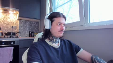 Snapshot of _torfin_ chatting on 29, 12, 2024 _torfin_ online show from 29, 12, 2024