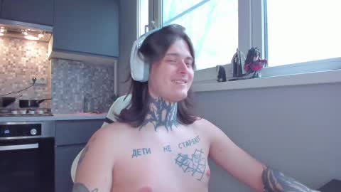 Snapshot of _torfin_ chatting on 6, 3, 2025 _torfin_ online show from 6, 3, 2025