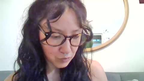 _tutti_frutti_ online show from 17, 9, 2025