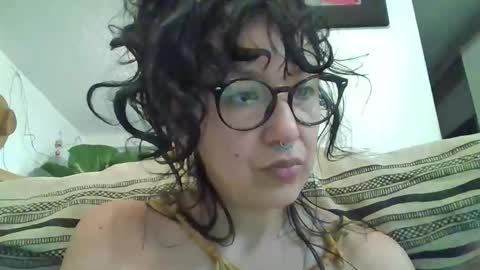 _tutti_frutti_ online show from 19, 11, 2025
