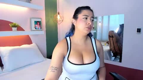 _valeryboobs_ online show from 26, 5, 2026