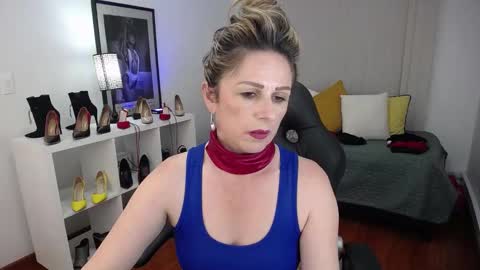 Snapshot of _victoria_collins chatting on 8, 1, 2025 Sol online show from 8, 1, 2025