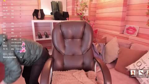 Snapshot of _victoria_collins chatting on 21, 3, 2026 Sol online show from 21, 3, 2026