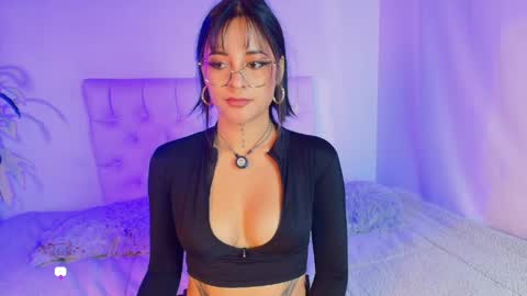 Victoria Fox online show from 11, 4, 2026