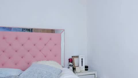 Violeta online show from 22, 2, 2025