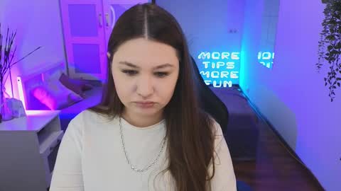 Snapshot of _wendy_evans_ chatting on 7, 3, 2025 Wendy online show from 7, 3, 2025