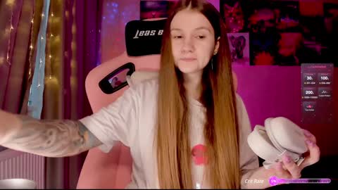 Snapshot of _witch__ chatting on 27, 12, 2024 Enni online show from 27, 12, 2024