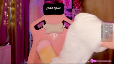 Snapshot of _witch__ chatting on 14, 1, 2025 Enni online show from 14, 1, 2025