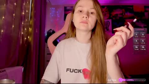 Snapshot of _witch__ chatting on 21, 1, 2025 Enni online show from 21, 1, 2025