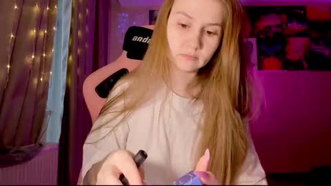 Snapshot of _witch__ chatting on 11, 2, 2025 Enni online show from 11, 2, 2025