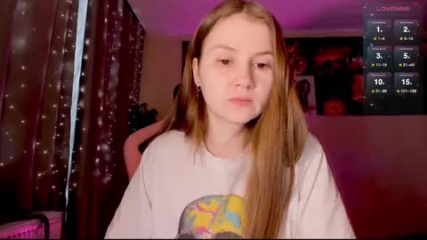 Snapshot of _witch__ chatting on 15, 2, 2025 Enni online show from 15, 2, 2025