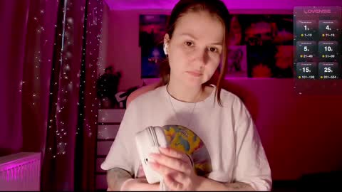 Snapshot of _witch__ chatting on 8, 3, 2025 Enni online show from 8, 3, 2025