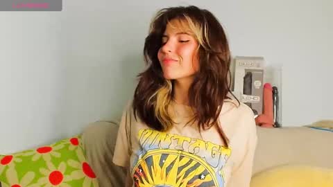 Snapshot of _yourcherrybomb chatting on 13, 1, 2025 _yourcherrybomb online show from 13, 1, 2025