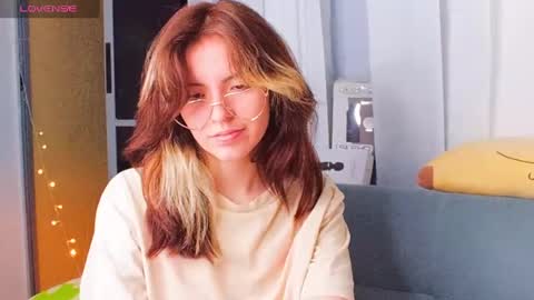 Snapshot of _yourcherrybomb chatting on 17, 1, 2025 _yourcherrybomb online show from 17, 1, 2025