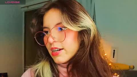 Snapshot of _yourcherrybomb chatting on 25, 2, 2025 _yourcherrybomb online show from 25, 2, 2025