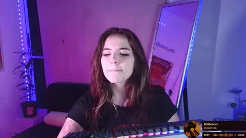 Snapshot of _yourcherrybomb chatting on 14, 9, 2025 _yourcherrybomb online show from 14, 9, 2025