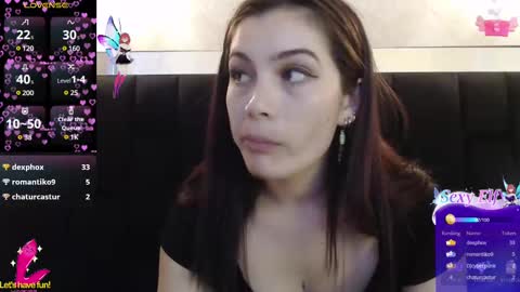 Yuyi online show from 27, 2, 2025