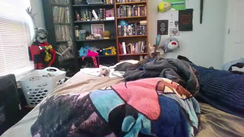 A Bored Dragon online show from 12, 3, 2025