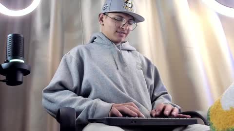 alejo online show from 5, 2, 2025