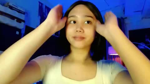 Snapshot of a_r_i_a_n_n_a chatting on 4, 10, 2025 Lovely Yana  online show from 4, 10, 2025