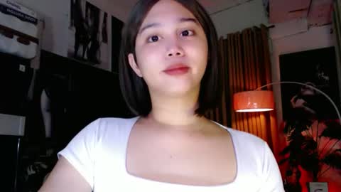 Snapshot of a_r_i_a_n_n_a chatting on 7, 10, 2025 Lovely Yana  online show from 7, 10, 2025
