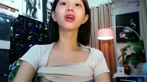 Lovely Yana  online show from 24, 4, 2026