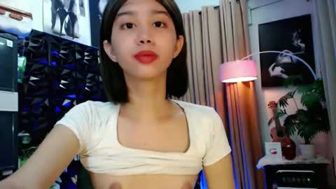 Lovely Yana  online show from 8, 5, 2026