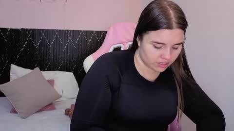 Abby Lee  online show from 1, 7, 2026