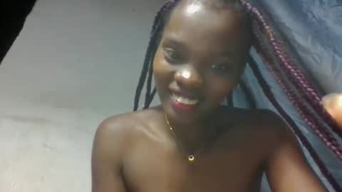 aadienne online show from 25, 4, 2026