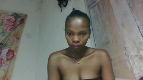 aadienne online show from 7, 5, 2026
