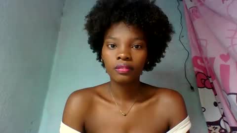 aadienne online show from 6, 6, 2026