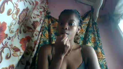 aadienne online show from 4, 7, 2026