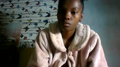 aadienne online show from 28, 7, 2026