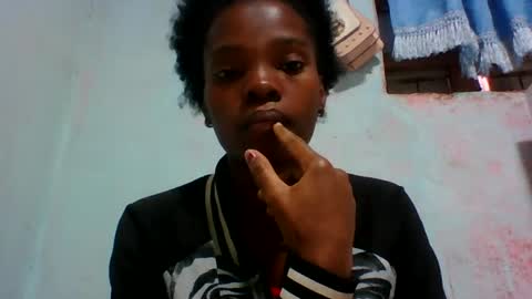 aadienne online show from 6, 8, 2026