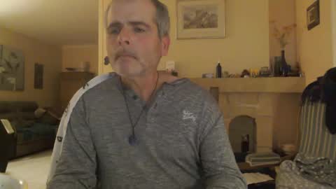 Aalex1717 online show from 29, 1, 2025