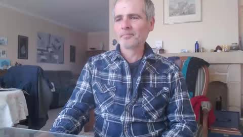 Aalex1717 online show from 3, 2, 2025