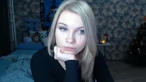 Snapshot of aalicebubble chatting on 6, 1, 2025 Alice online show from 6, 1, 2025