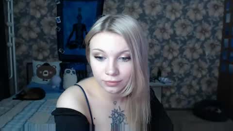 Snapshot of aalicebubble chatting on 13, 2, 2025 Alice online show from 13, 2, 2025