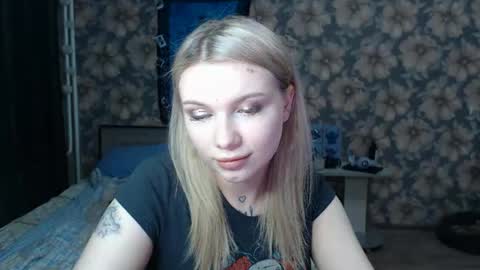 Snapshot of aalicebubble chatting on 18, 2, 2025 Alice online show from 18, 2, 2025