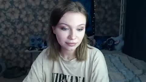 Snapshot of aalicebubble chatting on 24, 9, 2025 Alice online show from 24, 9, 2025