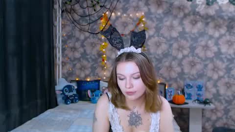 Snapshot of aalicebubble chatting on 20, 10, 2025 Alice online show from 20, 10, 2025