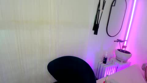 Snapshot of aaliyahlayla chatting on 23, 1, 2025 Aaliyahlayla online show from 23, 1, 2025