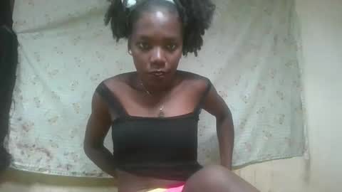 Snapshot of aangelinee chatting on 26, 10, 2025 aangelinee online show from 26, 10, 2025