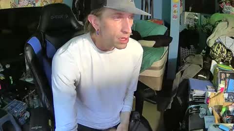 Snapshot of aaron111dub chatting on 7, 3, 2026 NorCalLongSlong online show from 7, 3, 2026