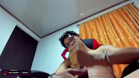 Aaron Blake08 online show from 4, 3, 2026