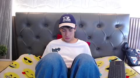 Aaron online show from 2, 12, 2024