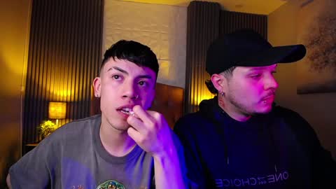 Aaron online show from 11, 12, 2024