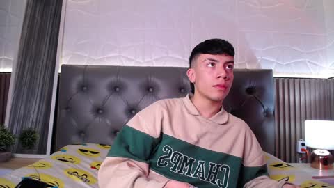 Aaron online show from 12, 12, 2024